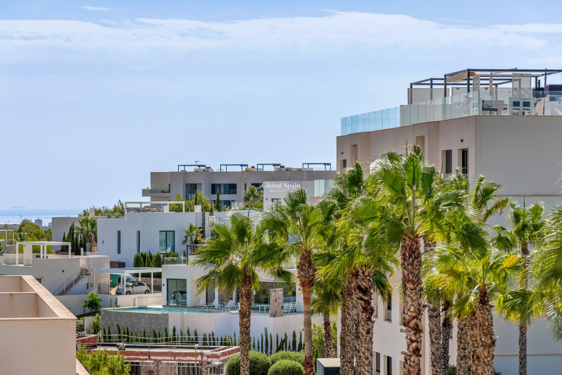 Resale - APARTMENT -
ORIHUELA - Inland