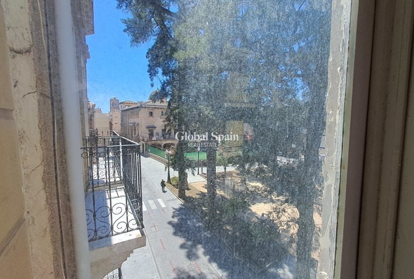 Resale - APARTMENT -
ORIHUELA - Inland