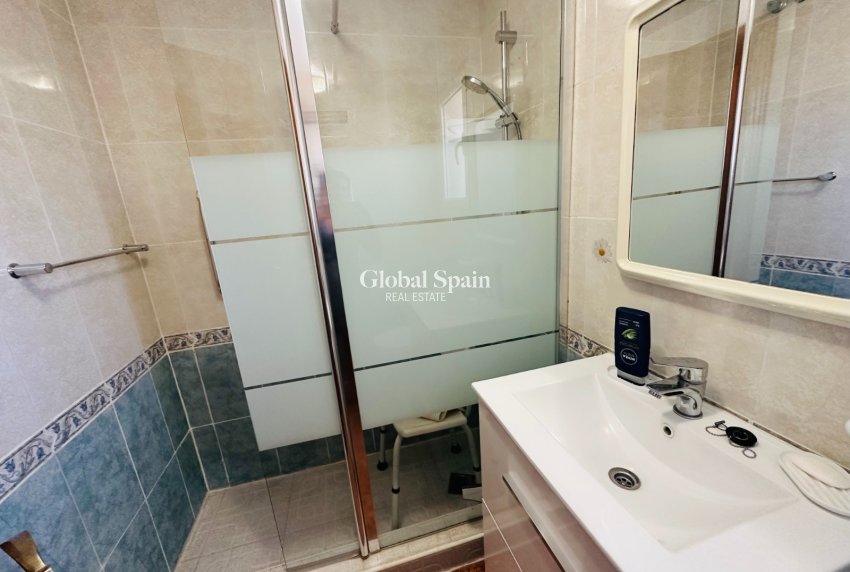 Resale - APARTMENT -
ORIHUELA - Inland