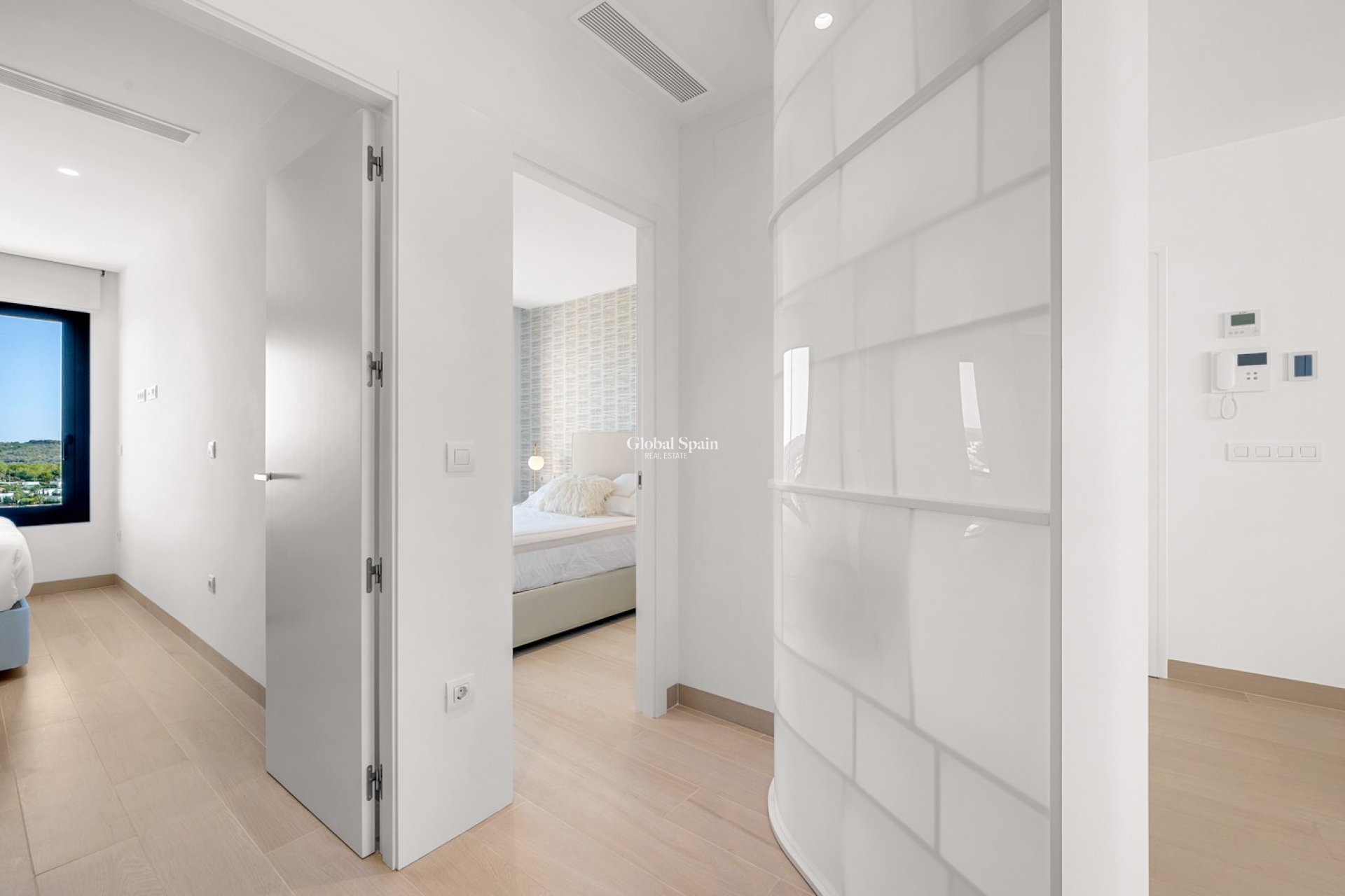 Resale - APARTMENT -
ORIHUELA - Inland