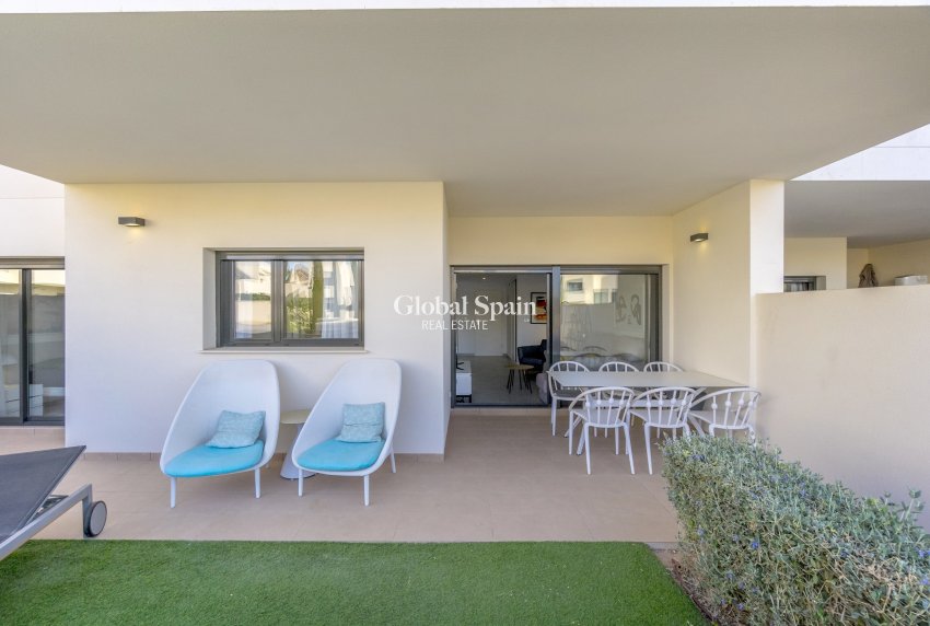 Resale - APARTMENT -
ORIHUELA - Inland