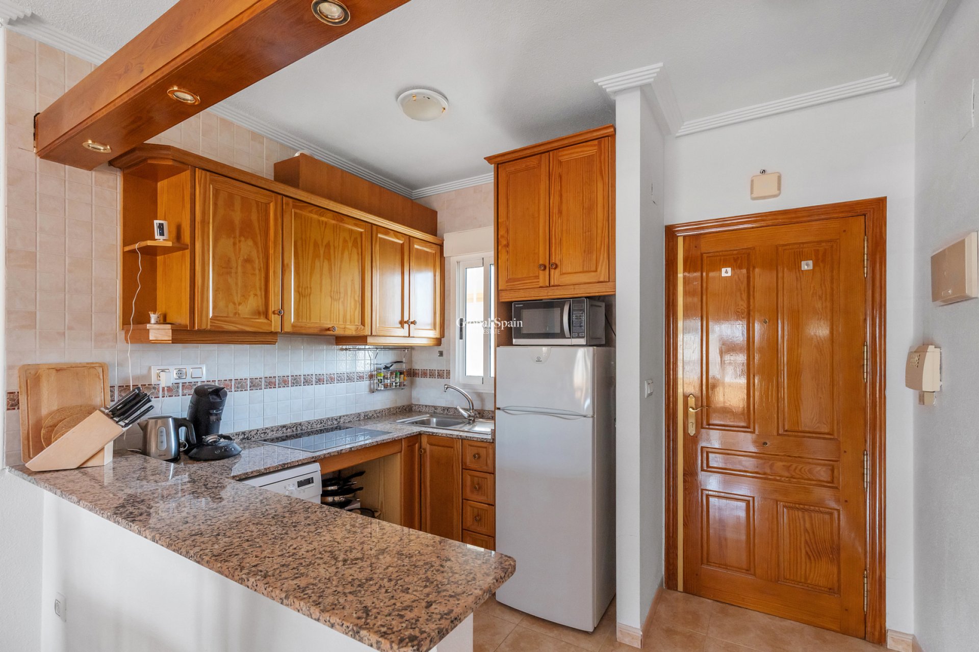 Resale - APARTMENT -
ORIHUELA - Inland