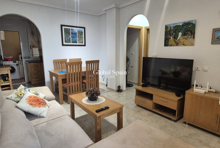 Resale - APARTMENT -
ORIHUELA - La Matanza