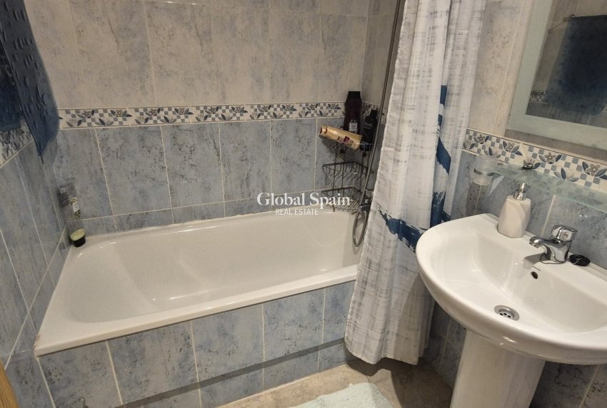 Resale - APARTMENT -
ORIHUELA - La Matanza