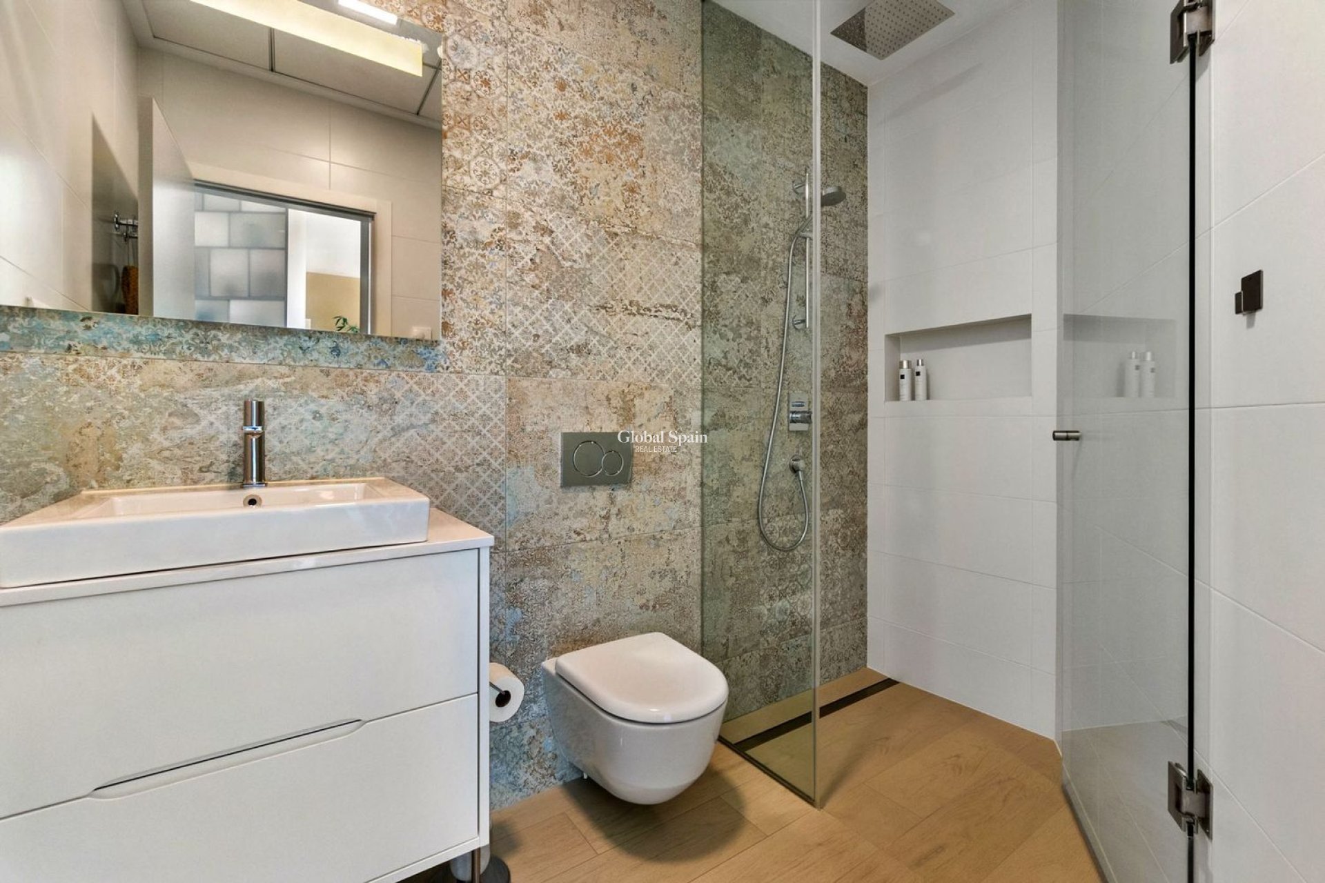 Resale - APARTMENT -
ORIHUELA - LAS COLINAS GOLF RESORT