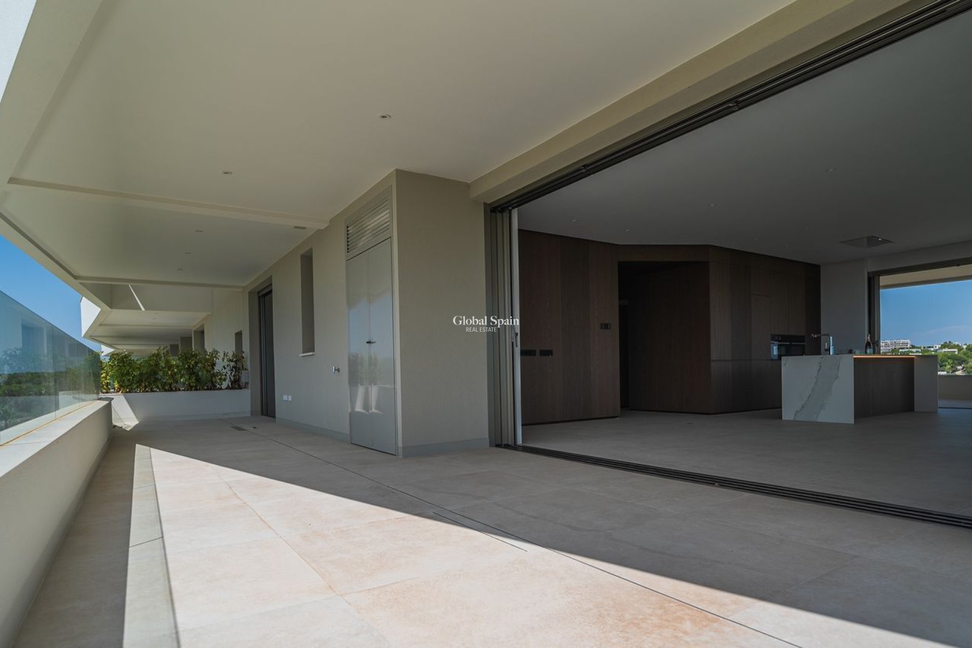 Resale - APARTMENT -
ORIHUELA - LAS COLINAS GOLF RESORT