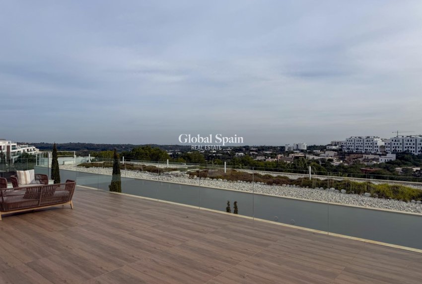 Resale - APARTMENT -
ORIHUELA - LAS COLINAS GOLF RESORT