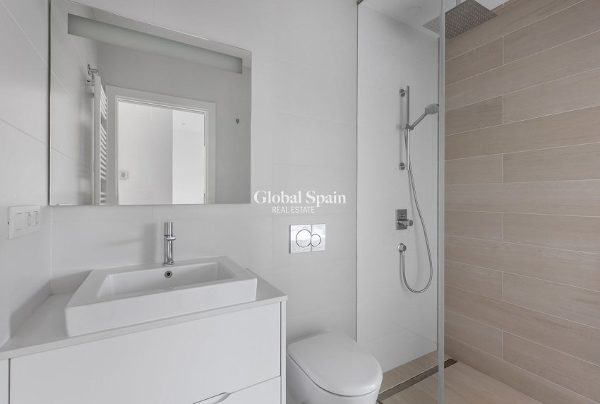 Resale - APARTMENT -
ORIHUELA - LAS COLINAS GOLF RESORT