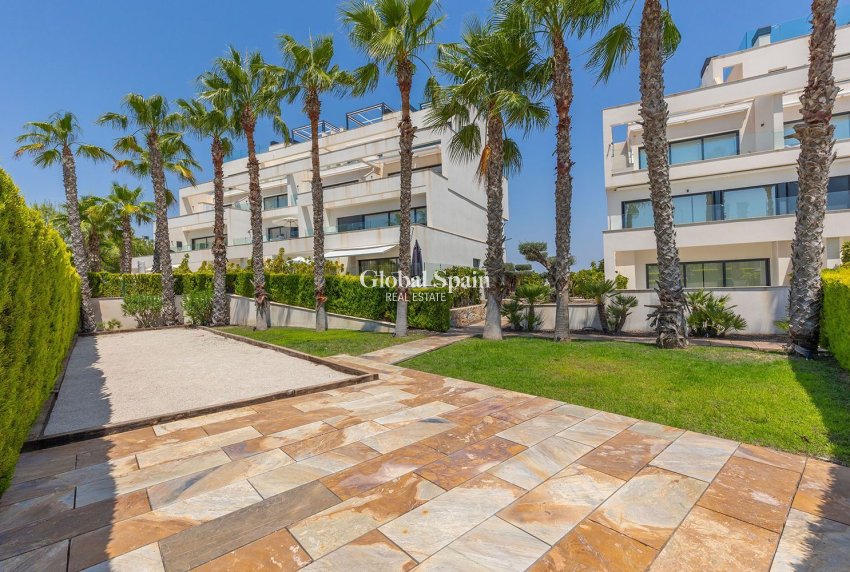 Resale - APARTMENT -
ORIHUELA - LAS COLINAS GOLF RESORT