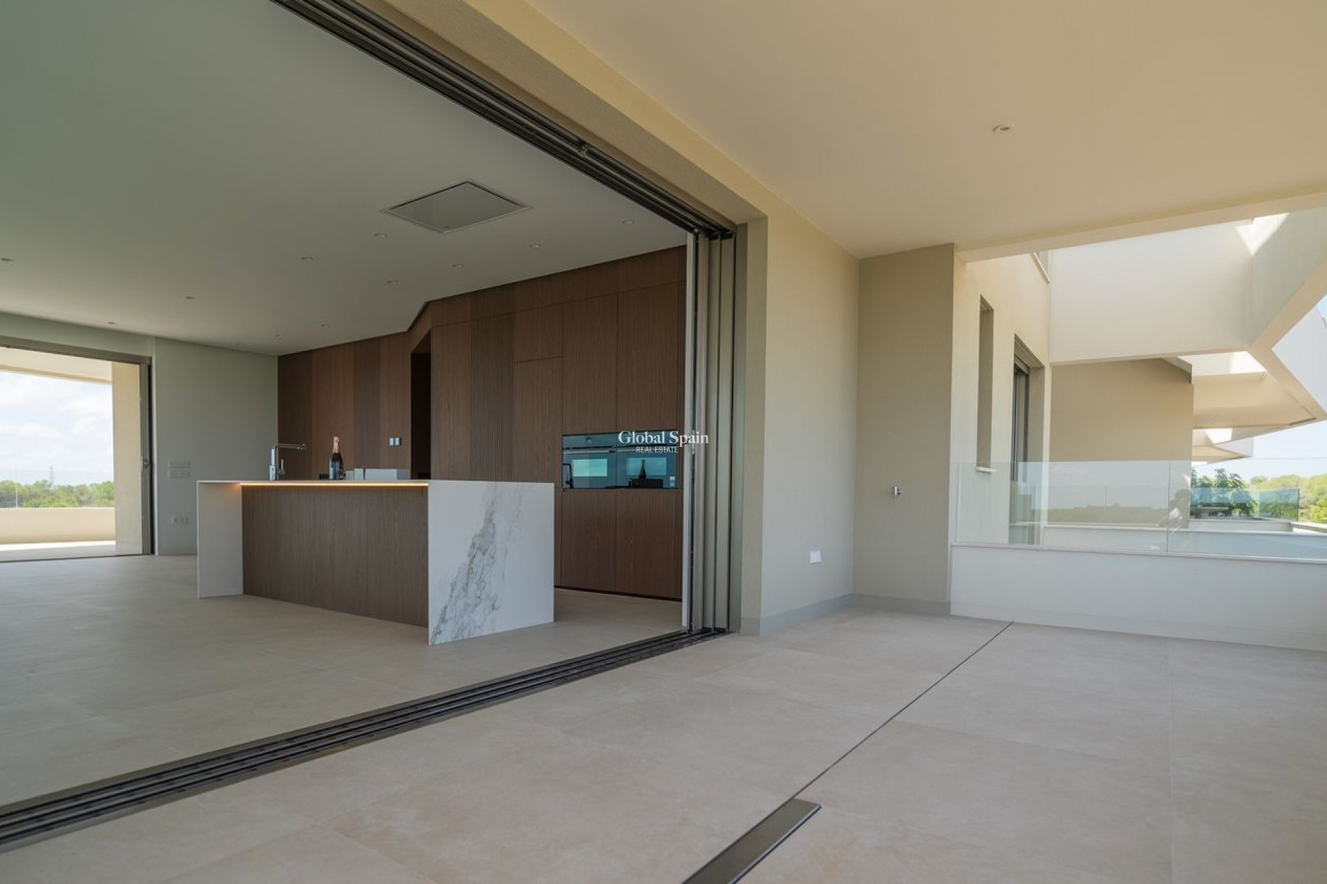 Resale - APARTMENT -
ORIHUELA - LAS COLINAS GOLF RESORT