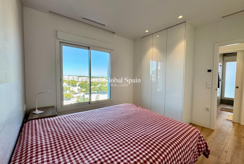 Resale - APARTMENT -
ORIHUELA - LAS COLINAS GOLF RESORT