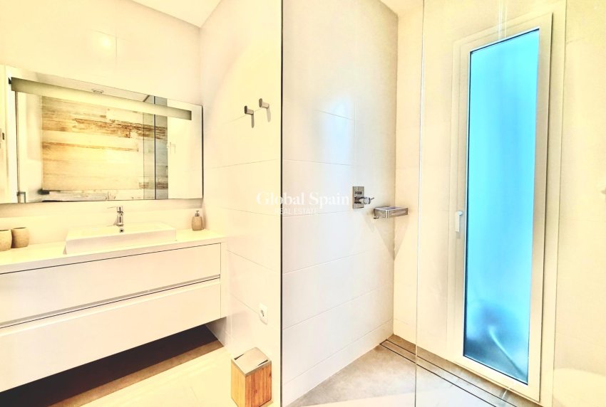 Resale - APARTMENT -
ORIHUELA - LAS COLINAS GOLF RESORT