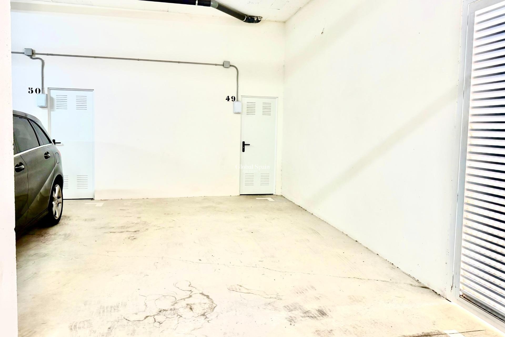 Resale - APARTMENT -
ORIHUELA - LAS COLINAS GOLF RESORT