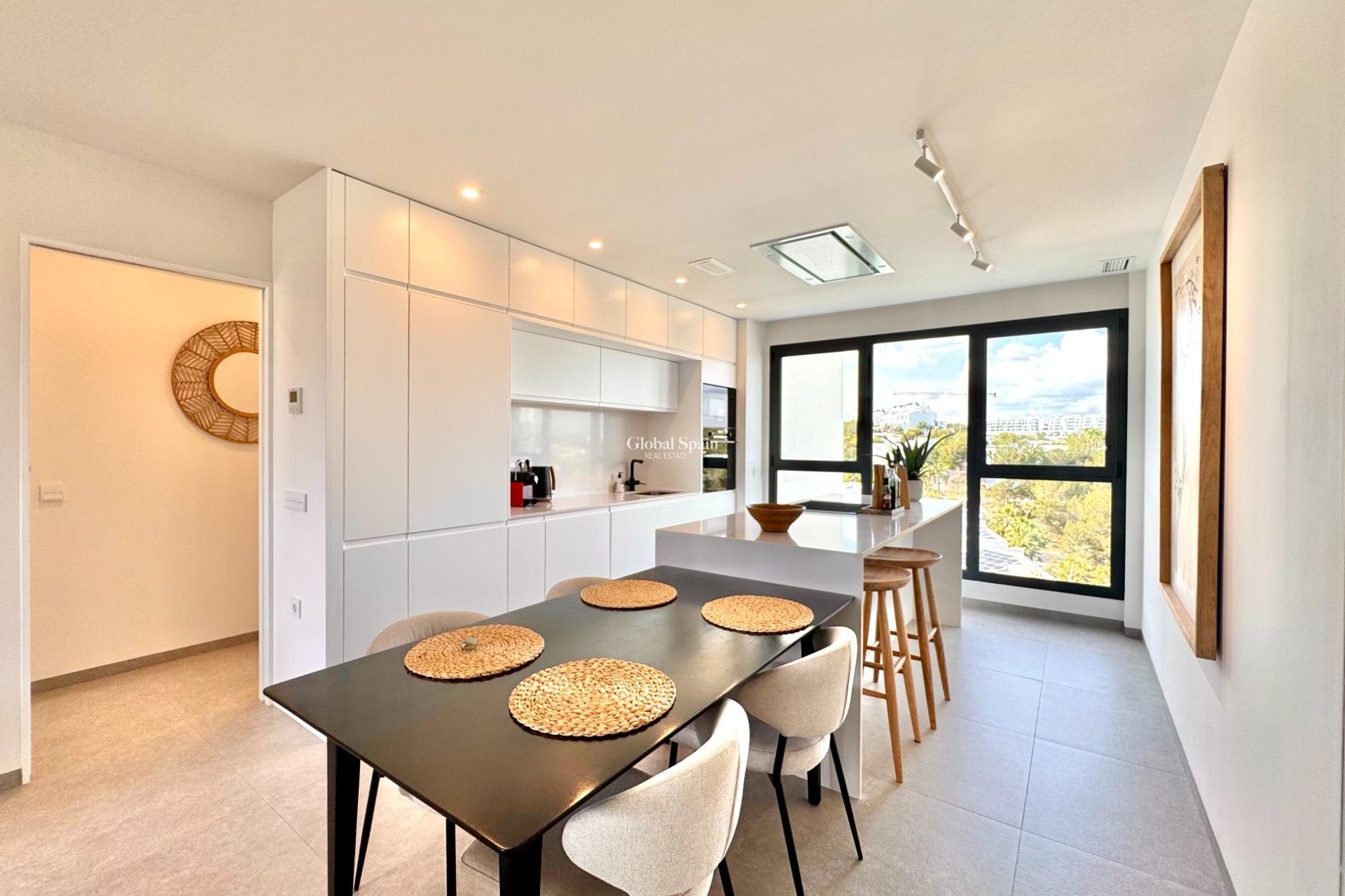 Resale - APARTMENT -
ORIHUELA - LAS COLINAS GOLF RESORT