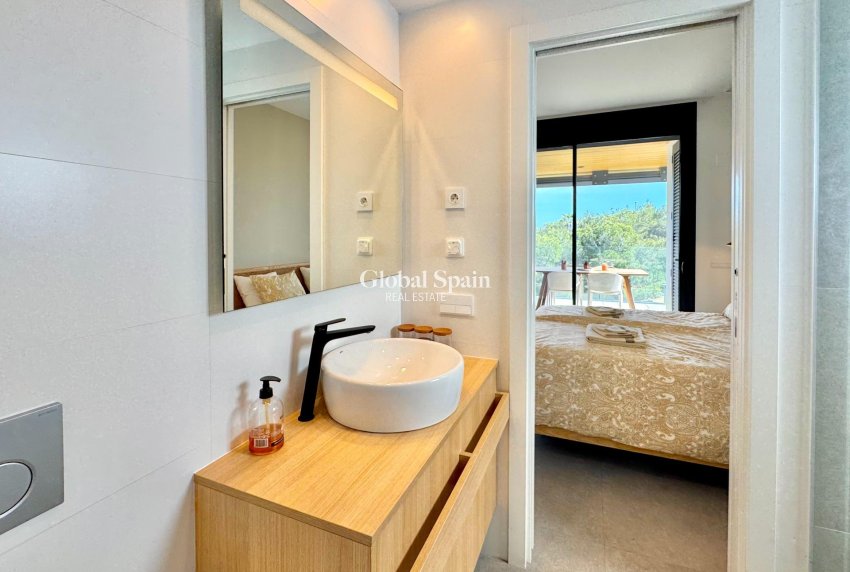 Resale - APARTMENT -
ORIHUELA - LAS COLINAS GOLF RESORT