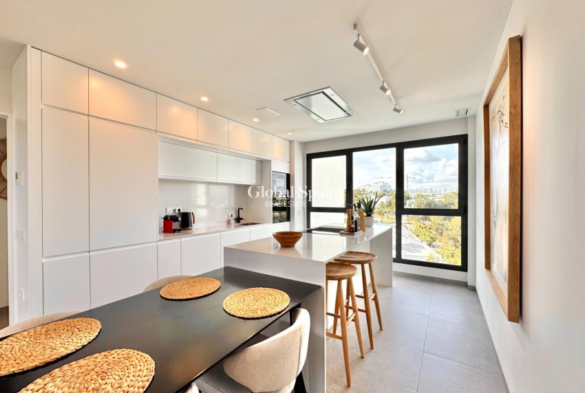 Resale - APARTMENT -
ORIHUELA - LAS COLINAS GOLF RESORT