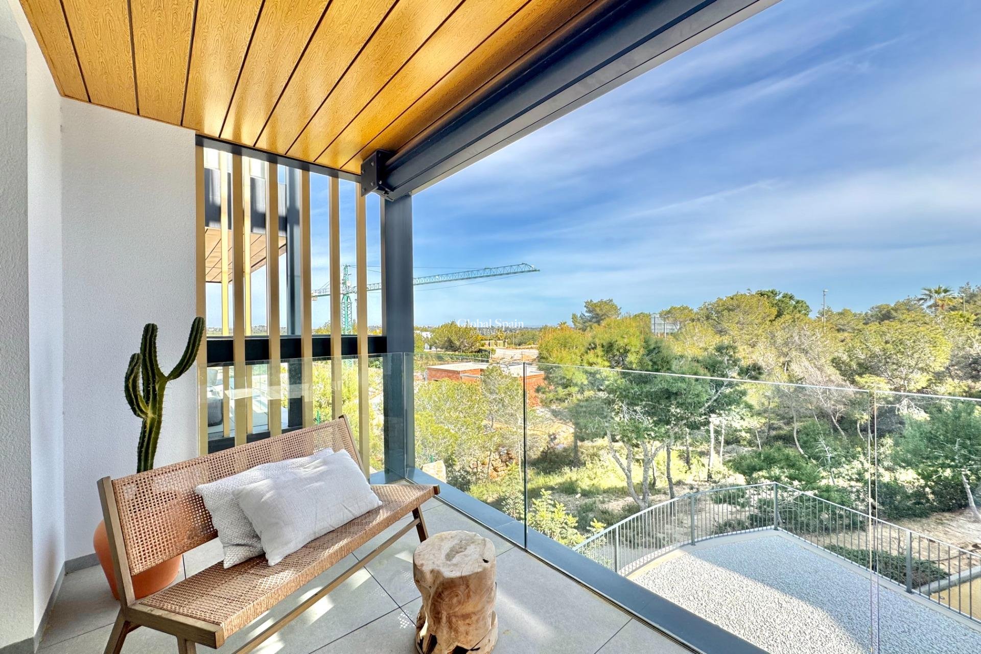 Resale - APARTMENT -
ORIHUELA - LAS COLINAS GOLF RESORT