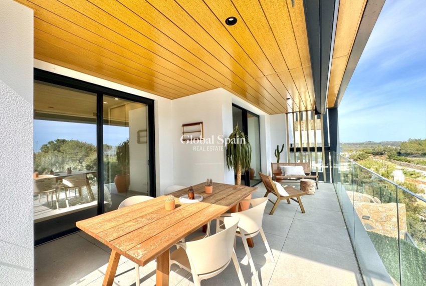 Resale - APARTMENT -
ORIHUELA - LAS COLINAS GOLF RESORT