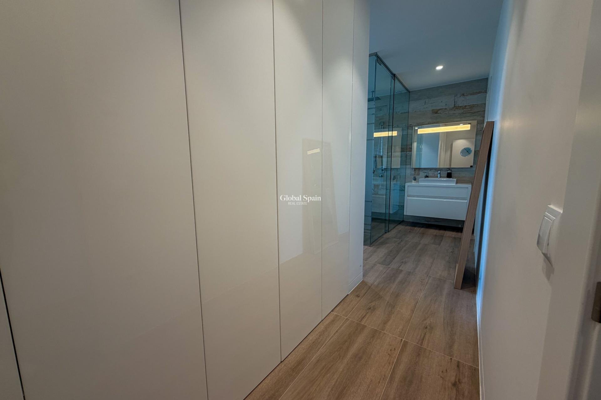 Resale - APARTMENT -
ORIHUELA - LAS COLINAS GOLF RESORT