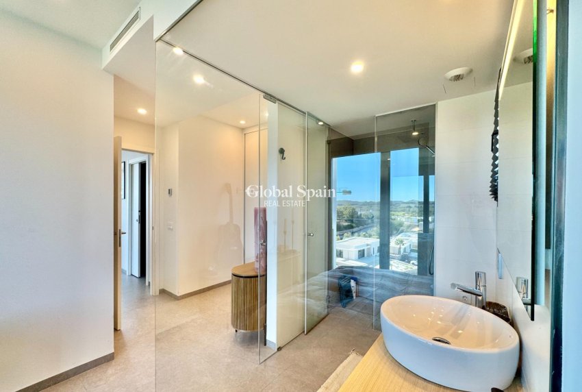 Resale - APARTMENT -
ORIHUELA - LAS COLINAS GOLF RESORT