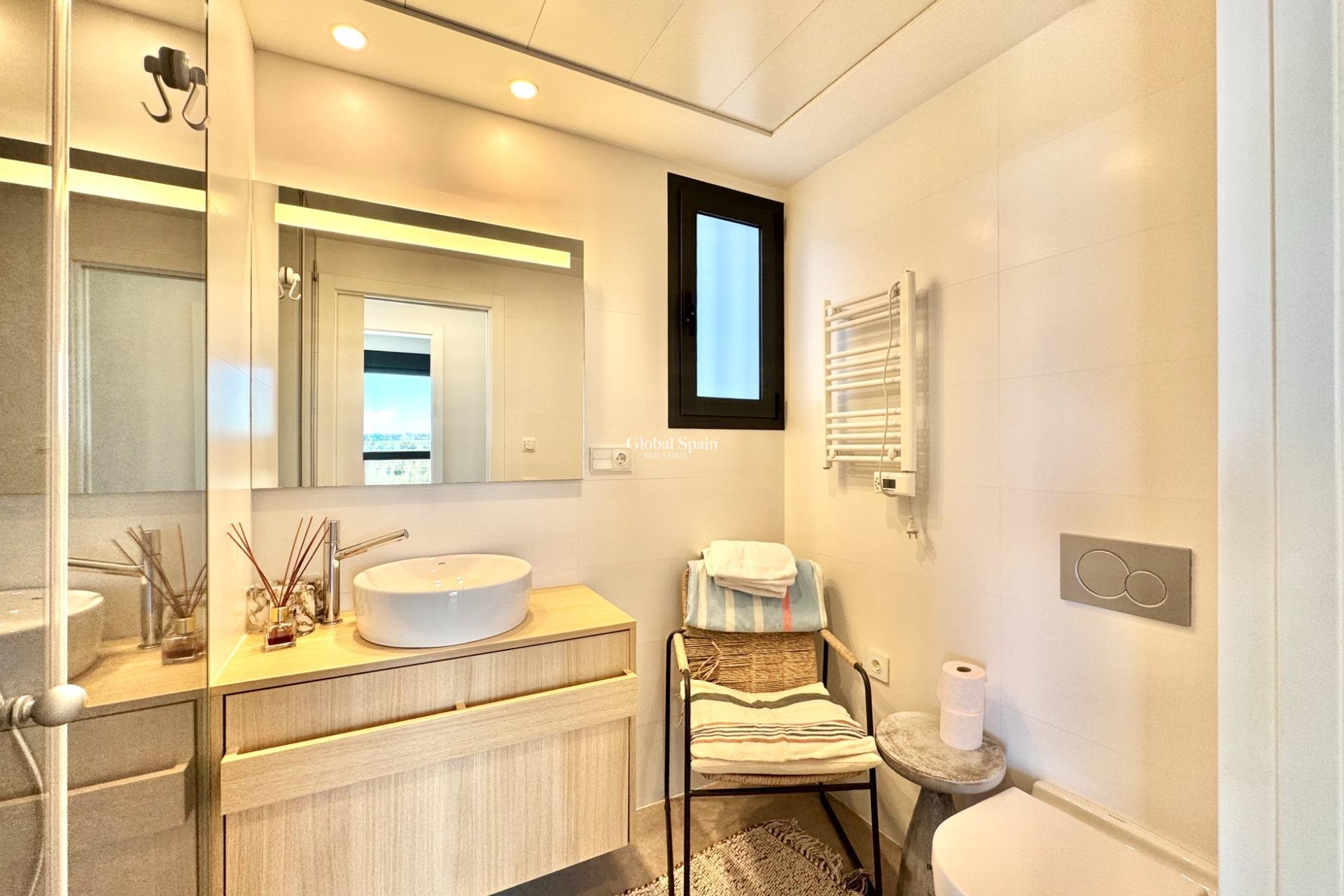 Resale - APARTMENT -
ORIHUELA - LAS COLINAS GOLF RESORT