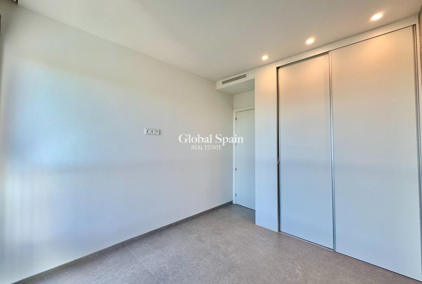 Resale - APARTMENT -
ORIHUELA - LAS COLINAS GOLF RESORT