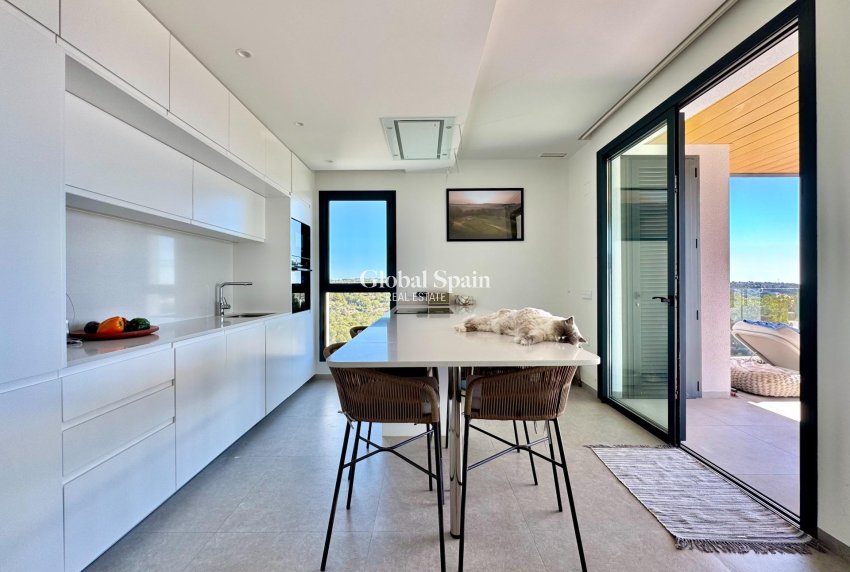 Resale - APARTMENT -
ORIHUELA - LAS COLINAS GOLF RESORT