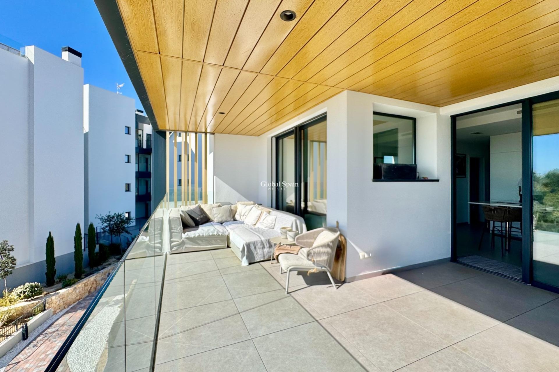 Resale - APARTMENT -
ORIHUELA - LAS COLINAS GOLF RESORT