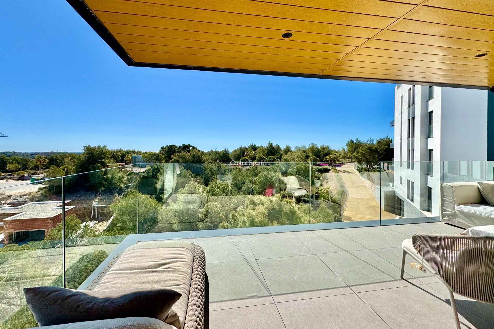 Resale - APARTMENT -
ORIHUELA - LAS COLINAS GOLF RESORT