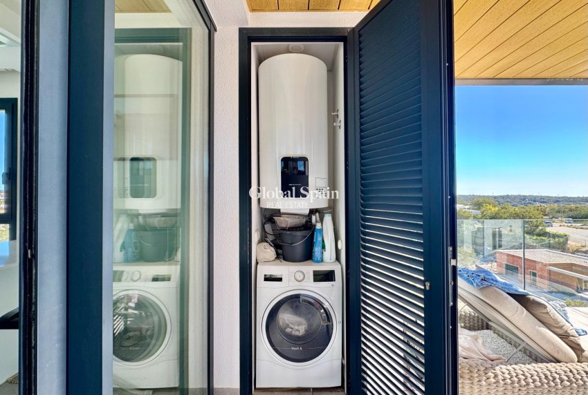 Resale - APARTMENT -
ORIHUELA - LAS COLINAS GOLF RESORT