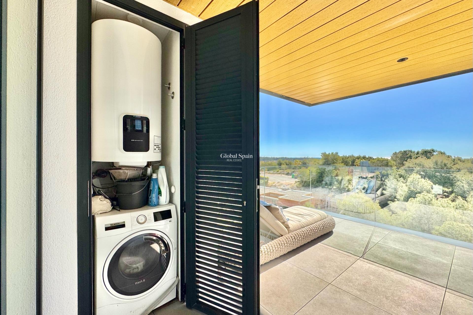 Resale - APARTMENT -
ORIHUELA - LAS COLINAS GOLF RESORT