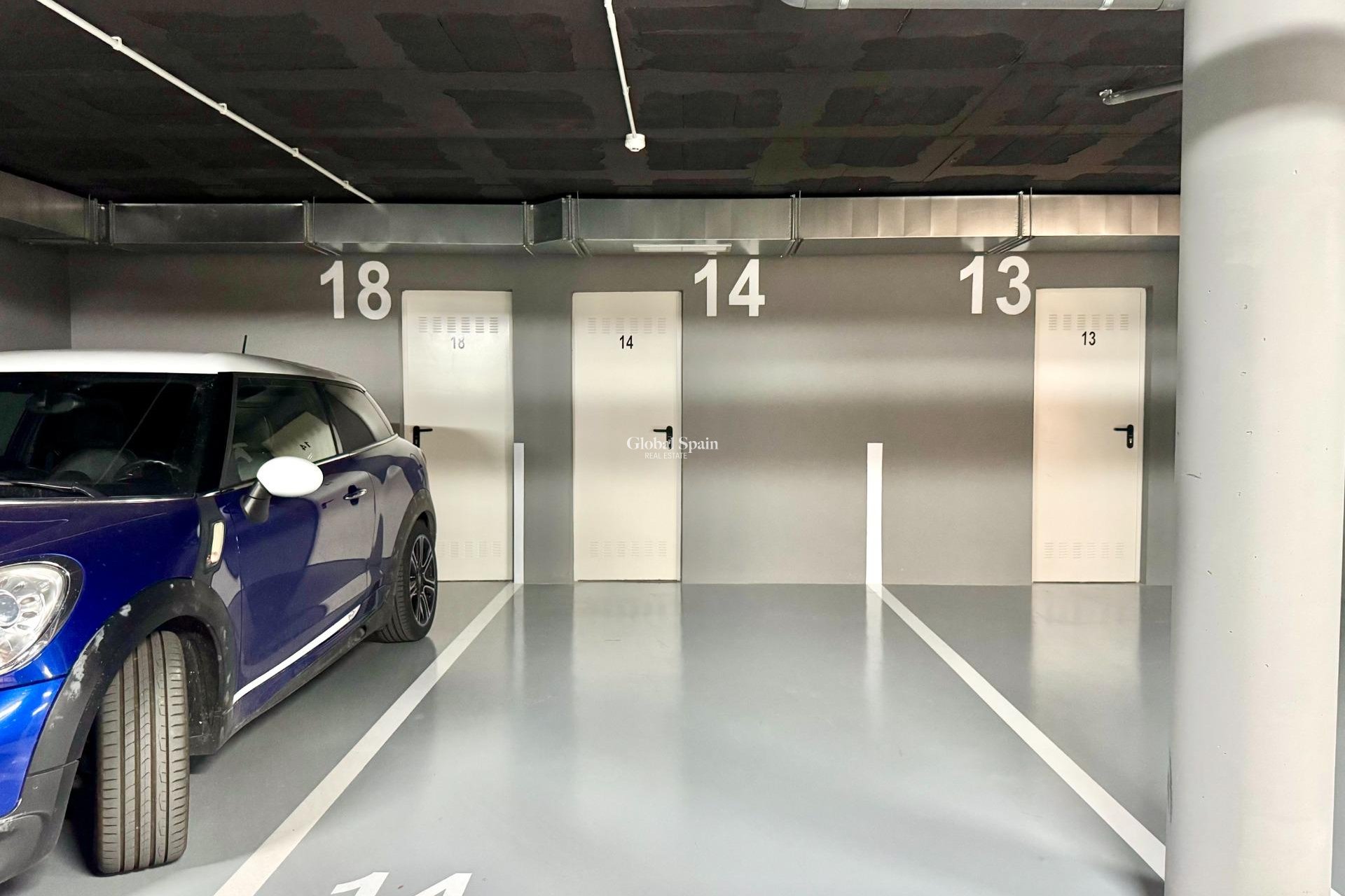 Resale - APARTMENT -
ORIHUELA - LAS COLINAS GOLF RESORT