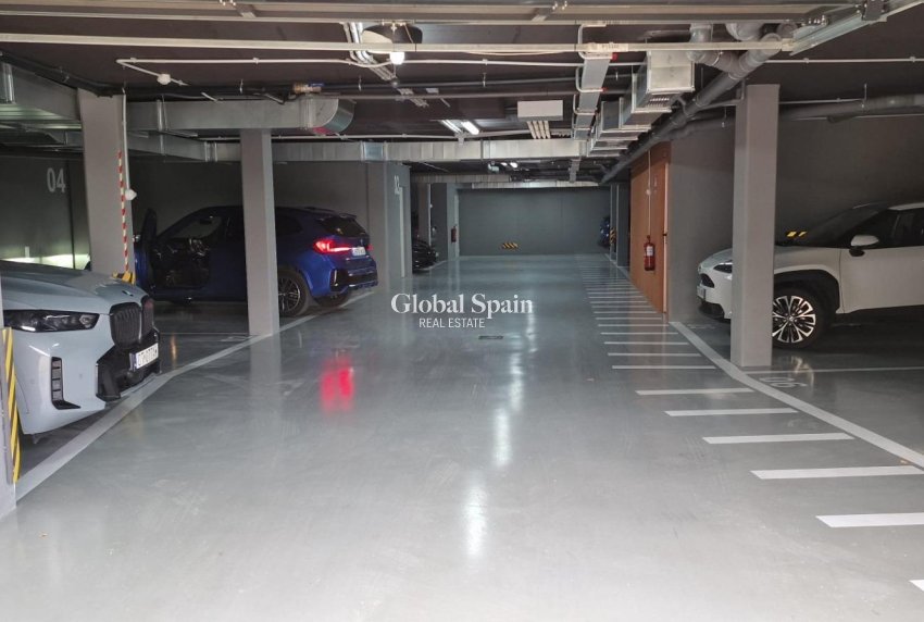 Resale - APARTMENT -
ORIHUELA - LAS COLINAS GOLF RESORT