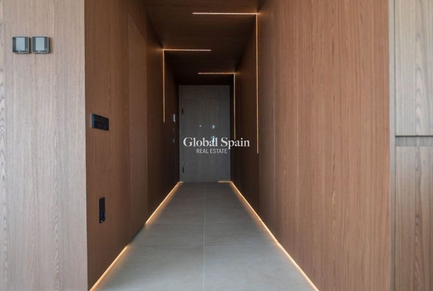 Resale - APARTMENT -
ORIHUELA - LAS COLINAS GOLF RESORT