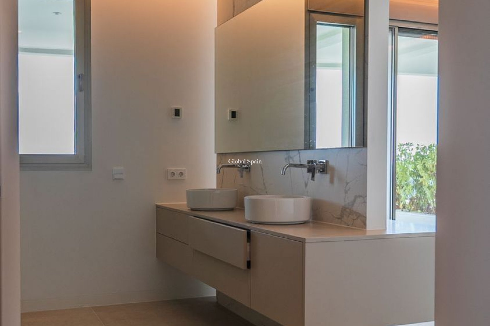 Resale - APARTMENT -
ORIHUELA - LAS COLINAS GOLF RESORT