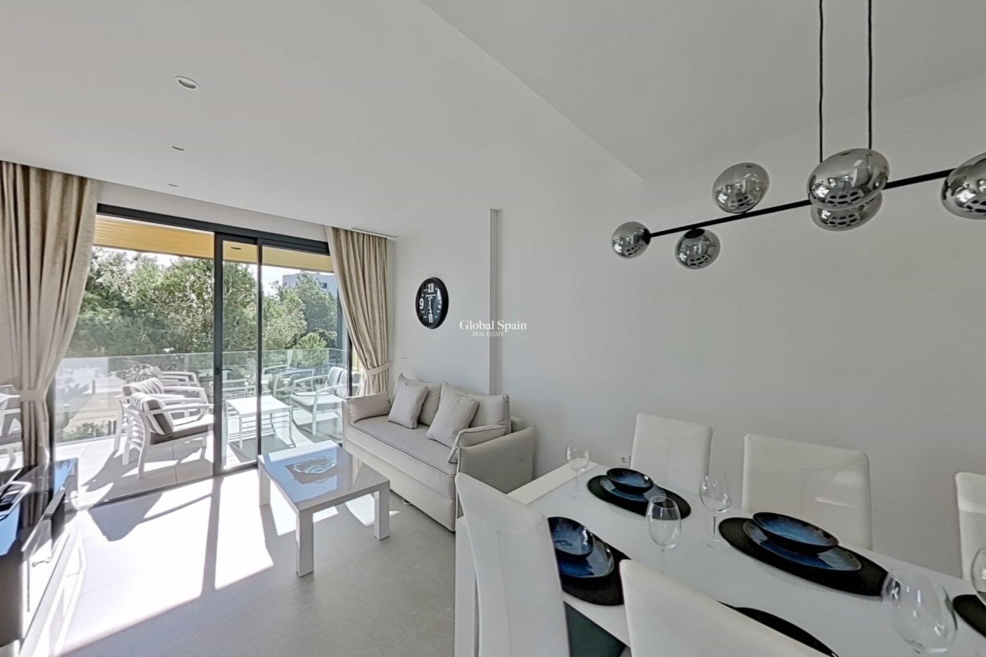 Resale - APARTMENT -
ORIHUELA - Las Colinas Golf