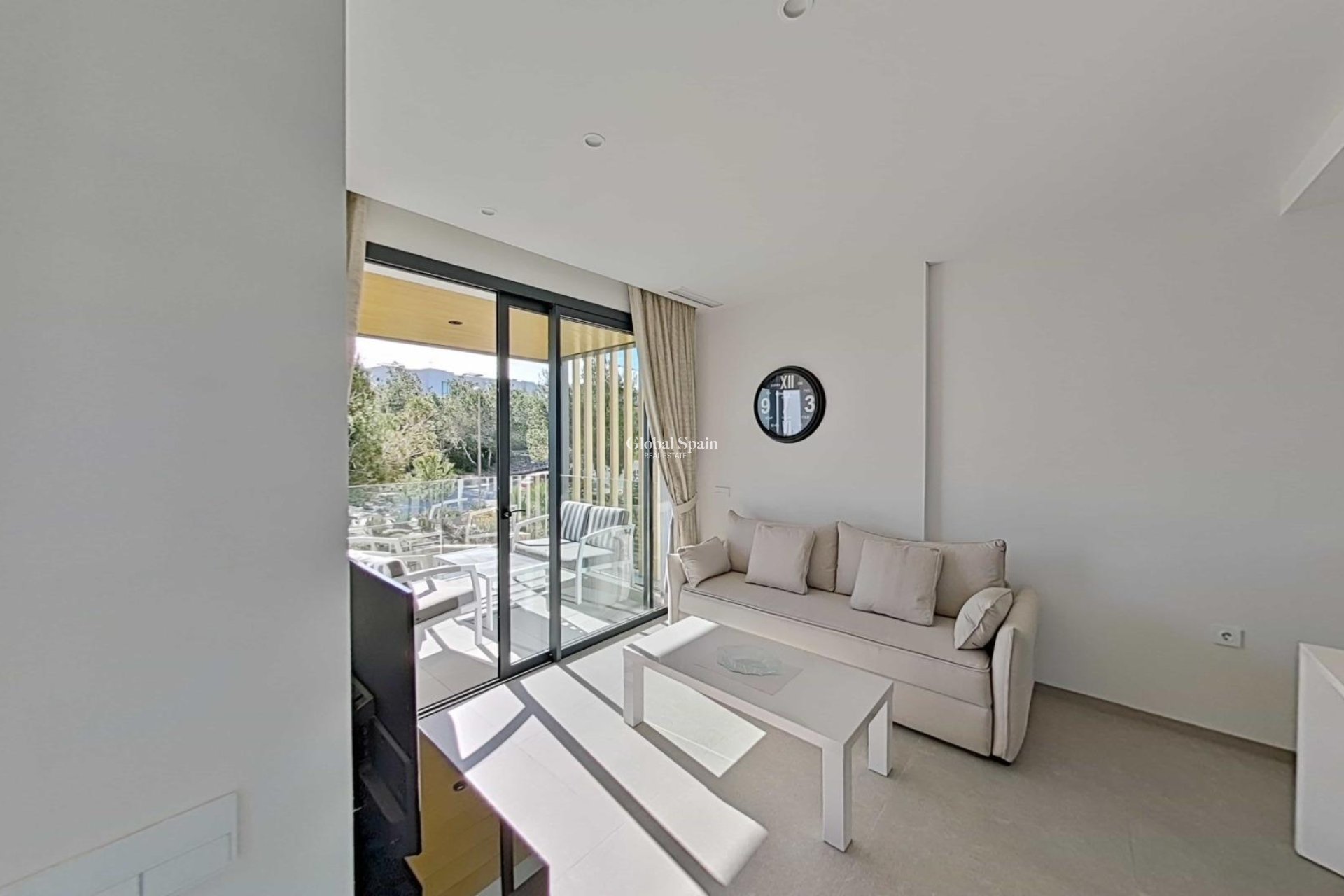 Resale - APARTMENT -
ORIHUELA - Las Colinas Golf