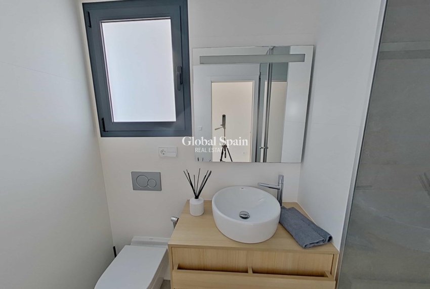 Resale - APARTMENT -
ORIHUELA - Las Colinas Golf