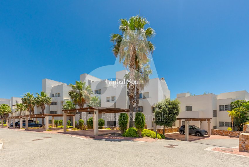 Resale - APARTMENT -
ORIHUELA - Las Colinas