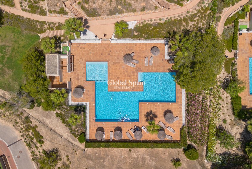 Resale - APARTMENT -
ORIHUELA - Las Colinas