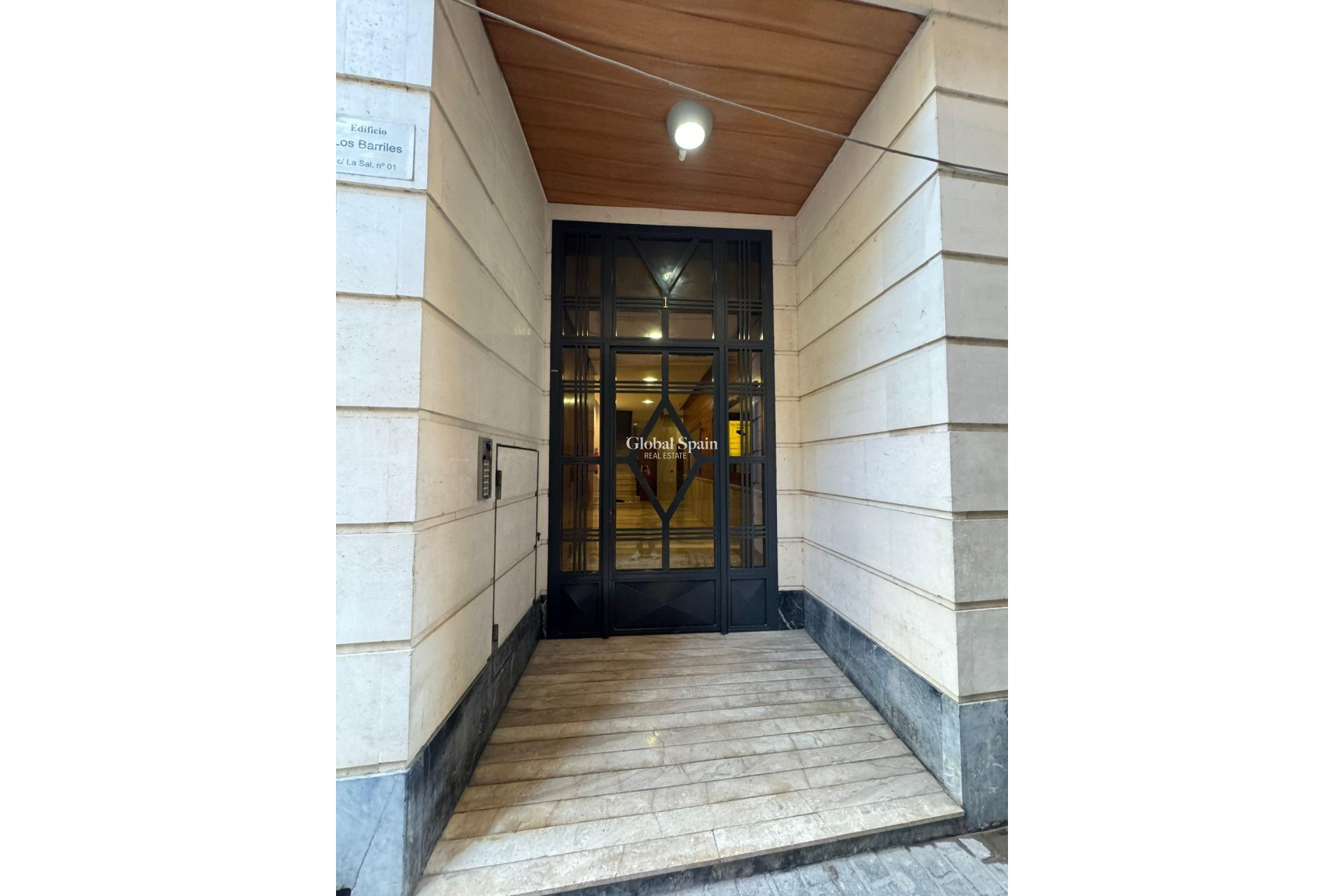 Resale - APARTMENT -
ORIHUELA - Orihuela Ciudad