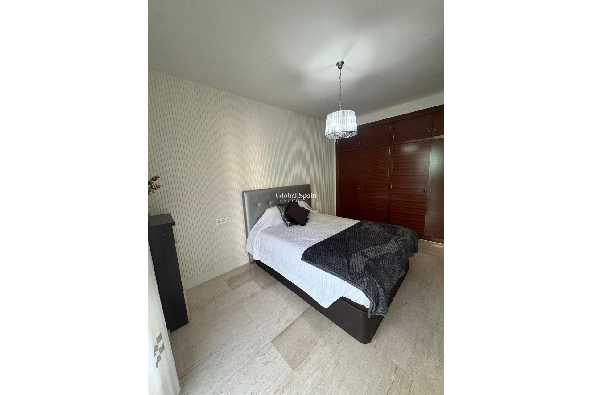 Resale - APARTMENT -
ORIHUELA - Orihuela Ciudad