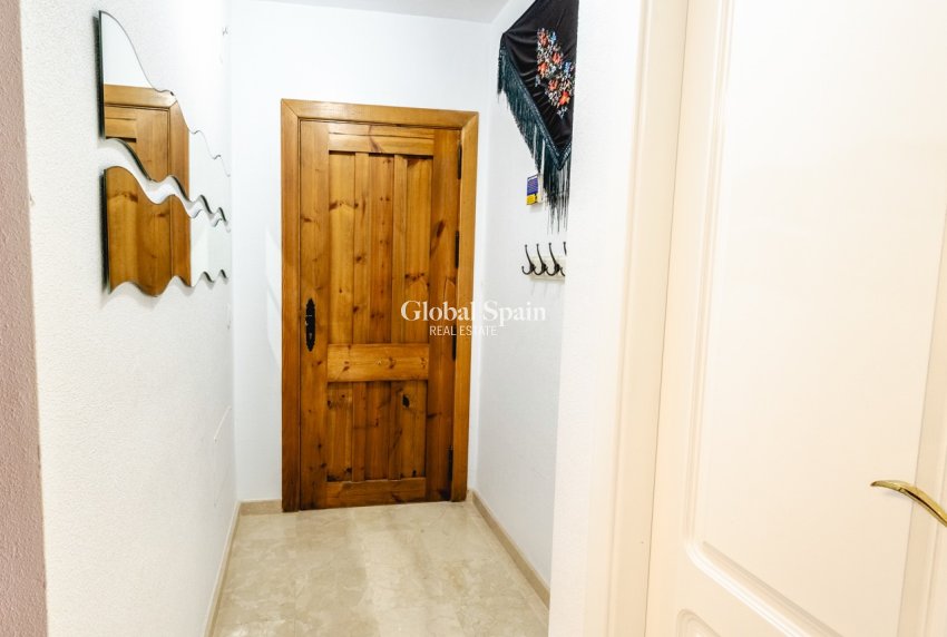 Resale - APARTMENT -
ORIHUELA - Orihuela Costa