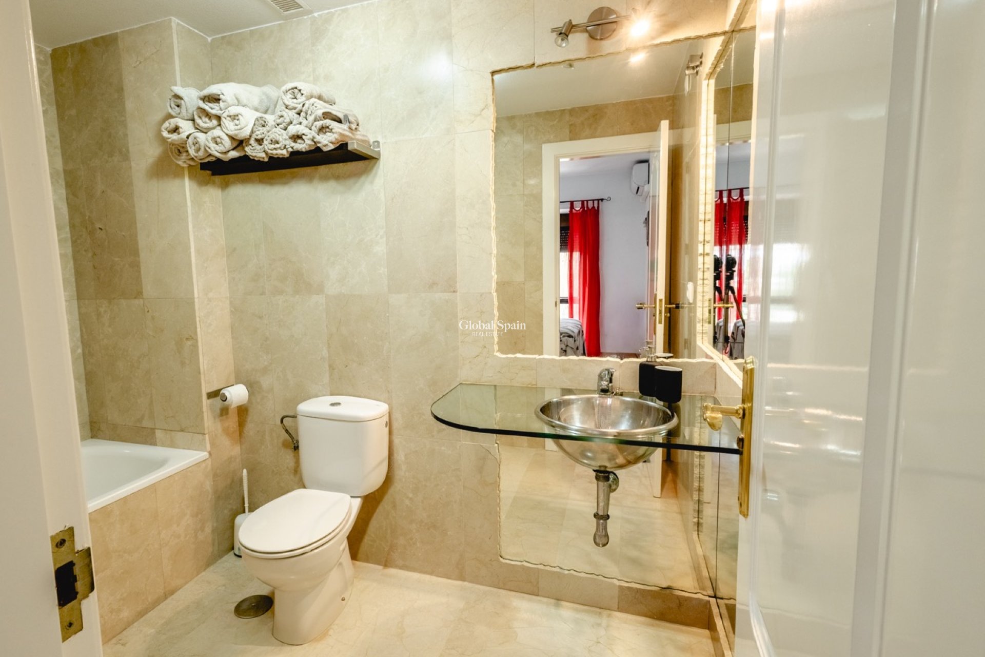 Resale - APARTMENT -
ORIHUELA - Orihuela Costa