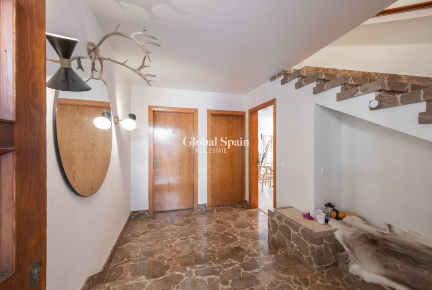 Resale - Apartment -
Palma De Mallorca - optional location detail