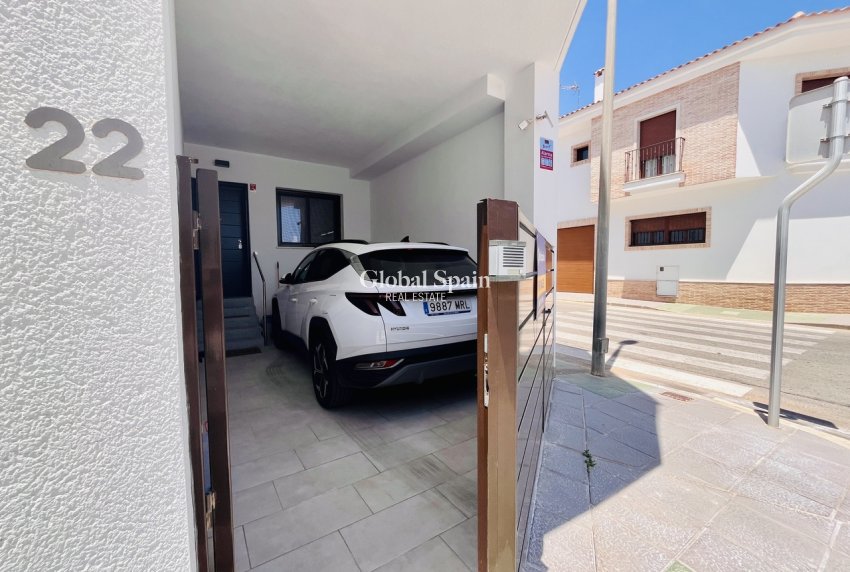 Resale - APARTMENT -
PILAR DE LA HORADADA - Costa Blanca
