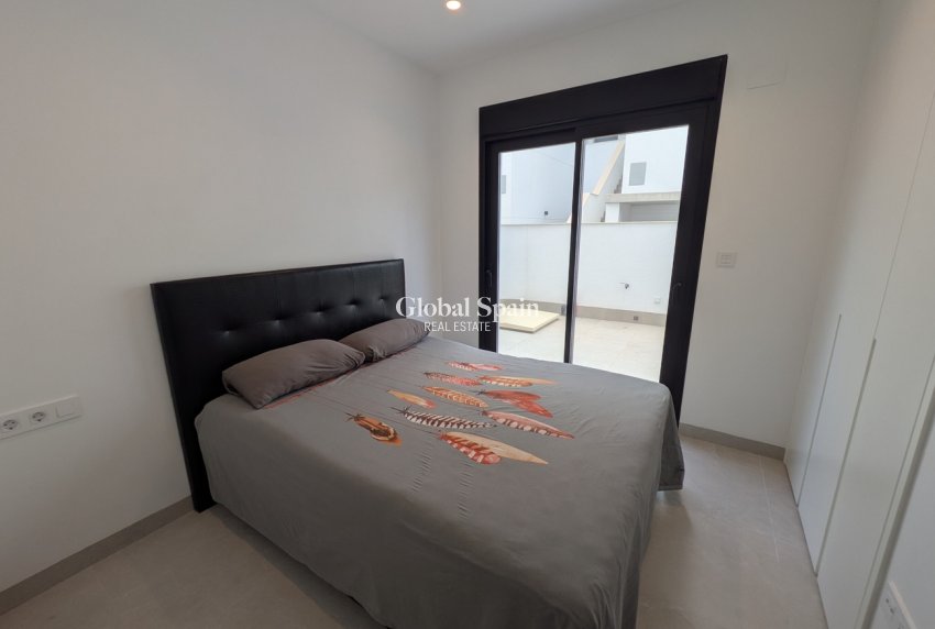 Resale - APARTMENT -
PILAR DE LA HORADADA - Costa Blanca