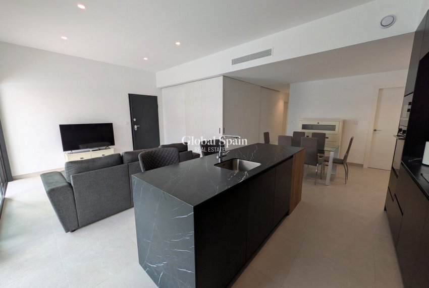 Resale - APARTMENT -
PILAR DE LA HORADADA - Costa Blanca