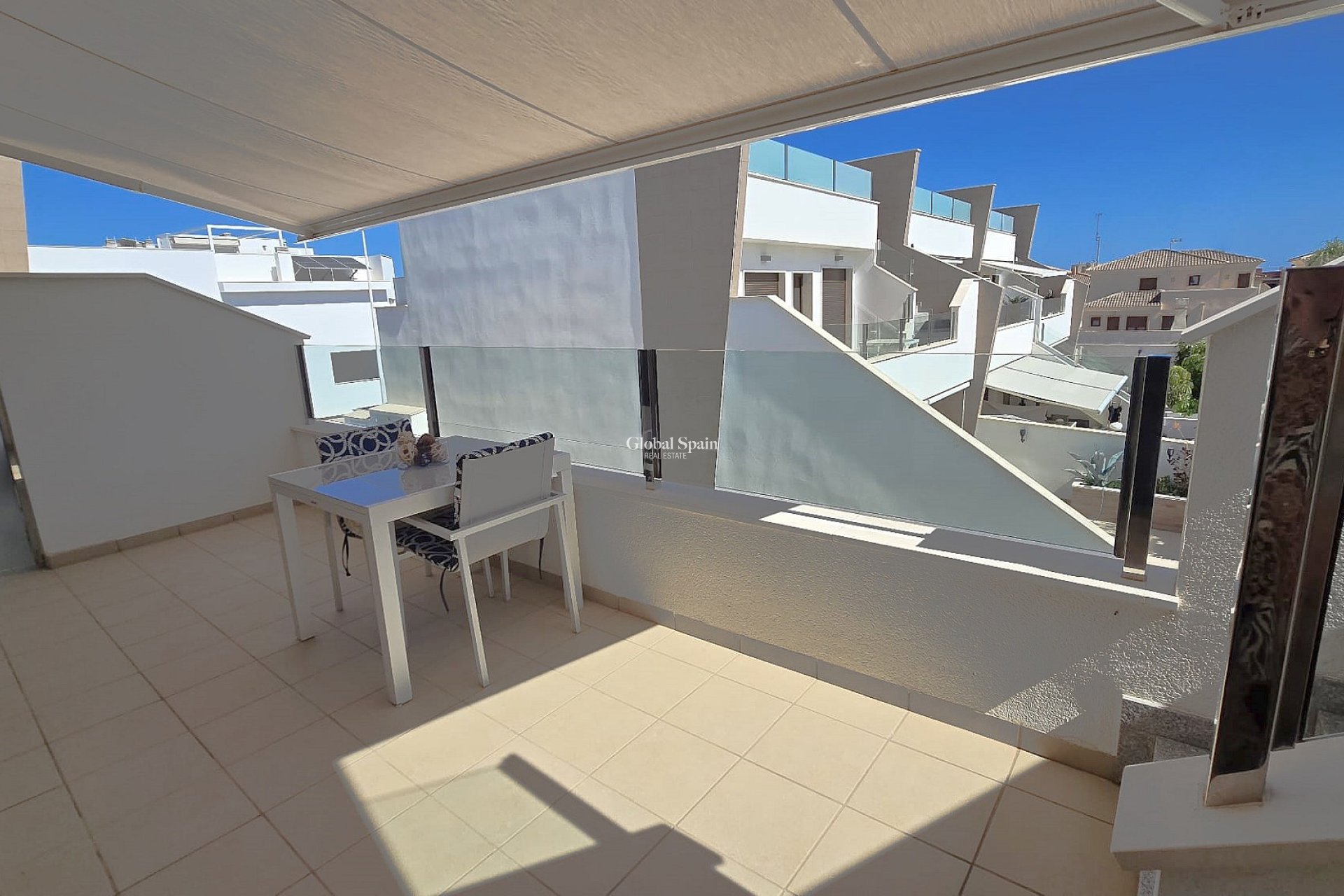 Resale - APARTMENT -
PILAR DE LA HORADADA - Costa Blanca