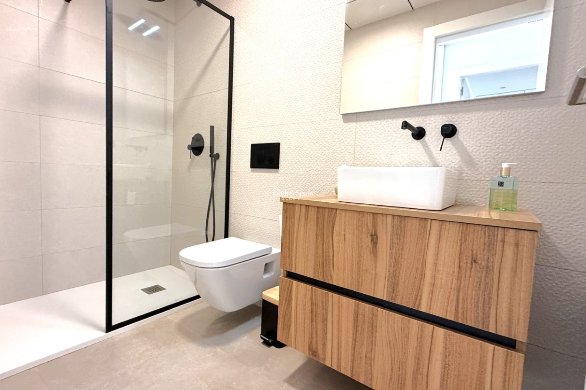 Resale - APARTMENT -
PILAR DE LA HORADADA - Costa Blanca